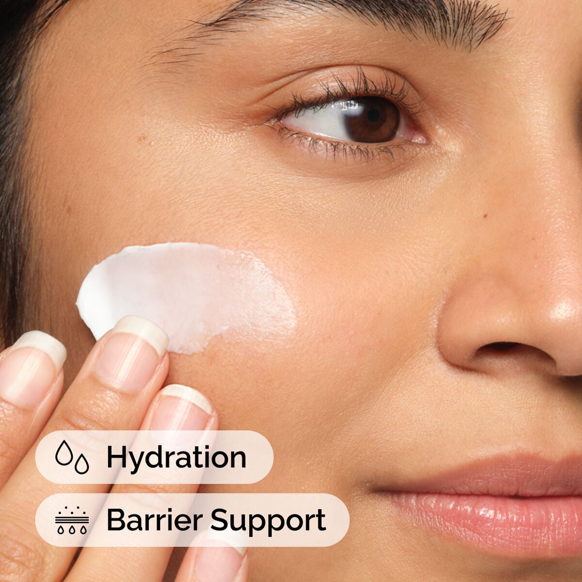 natural-moisturizing-factors-ha-q2 ord-natural-moisturizing-factors-ha-model-application-with-benefits.jpg